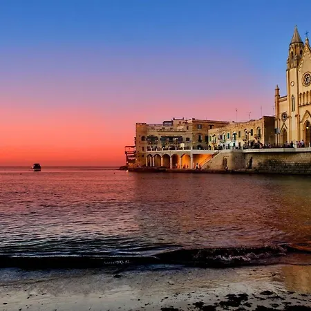 Stylish 2 Bedroom In An Amazing Location Sliema