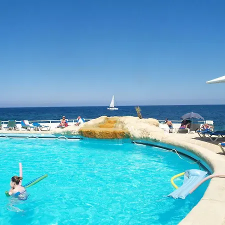 Stylish 2 Bedroom In An Amazing Location Σλιέμα