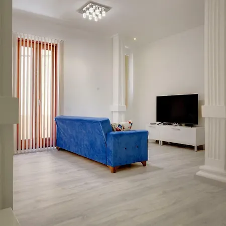 아파트 Stylish 2 Bedroom In An Amazing Location 슬리에마